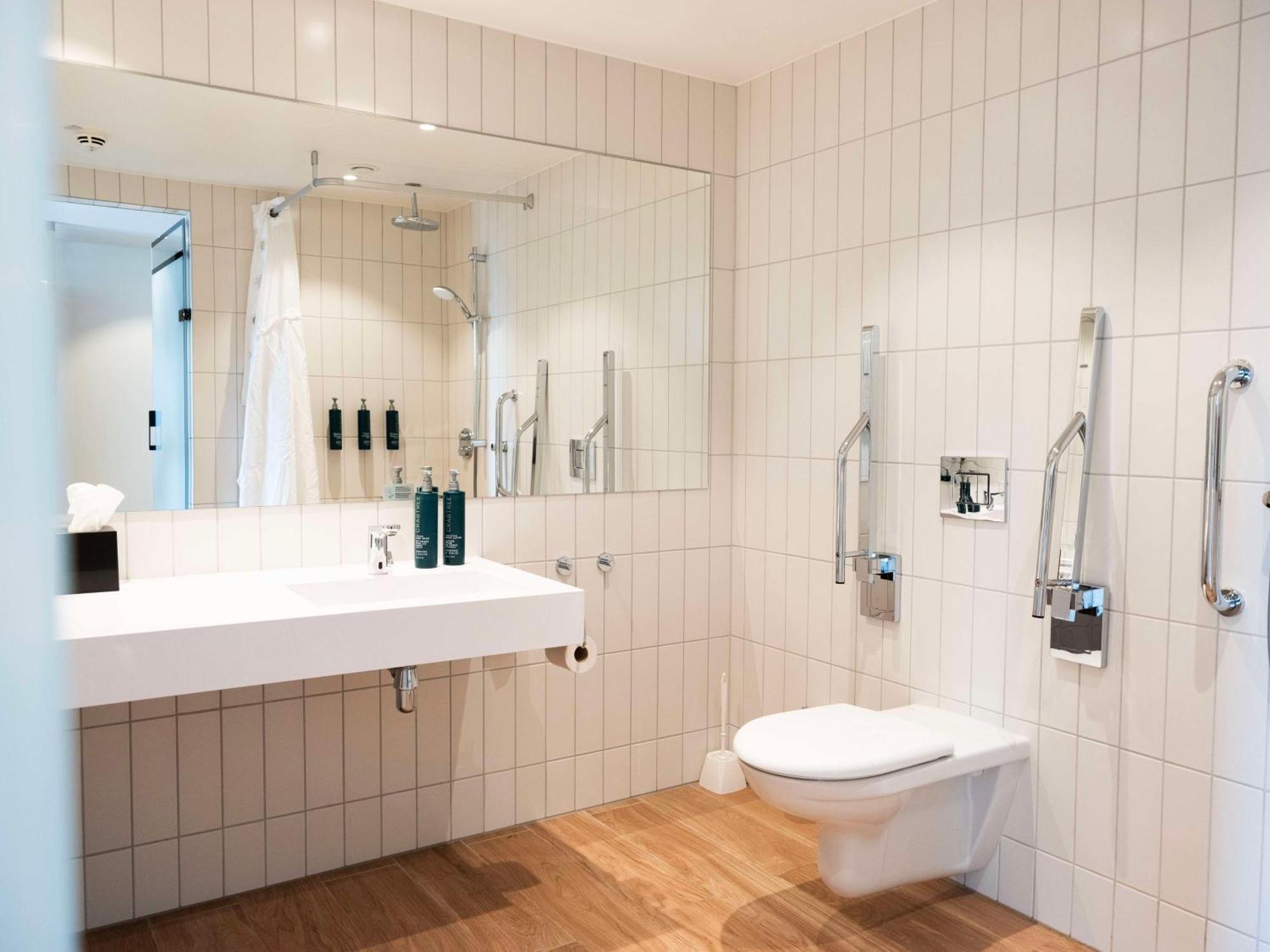 Hilton Garden Inn Faroe Islands Tórshavn Esterno foto
